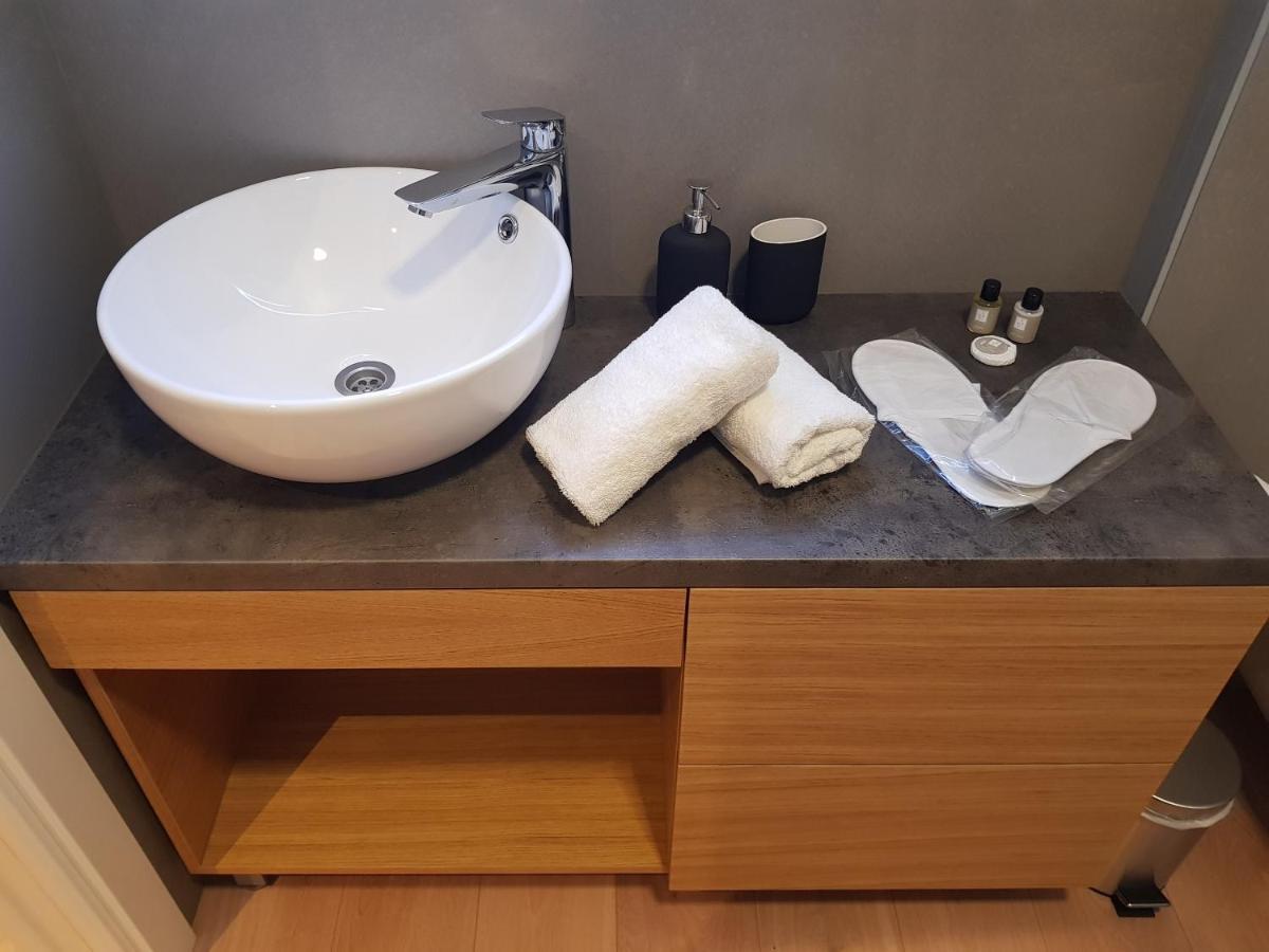 Deluxe Apartments & Rooms "In The Center" Rijeka Bagian luar foto